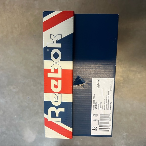 NWB Reebok Club C Mid II Vintage. Multiple sizes available. - Picture 9 of 9